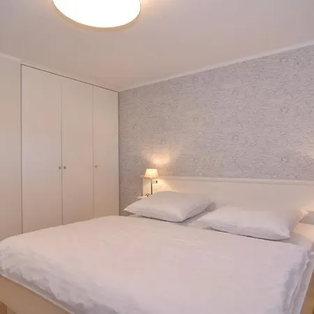 Luv & Lee, Whg 8 Appartement